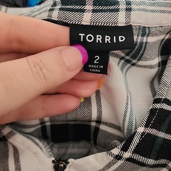 Torrid Mini Challis Zip Front Shirt Dress White Black Pink & Green Plaid 2X - Picture 7 of 8